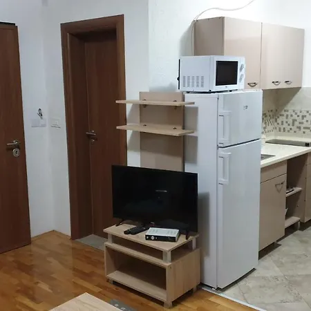 Apartments In City Center Κουμάνοβο Εξωτερικό φωτογραφία